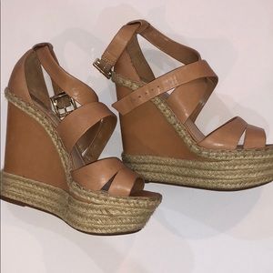 Vince Camino tan caramel color wedges size 6 1/2